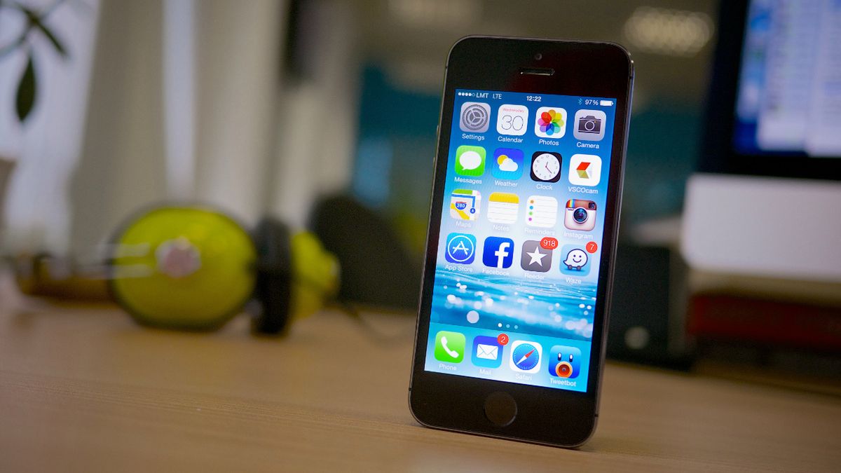 Usuwanie aplikacji na iOS-ie wymaga jedynie kilku kliknięć