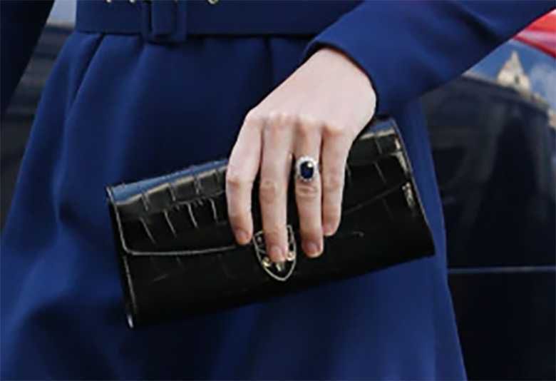 Księżna Kate pierścionek i torebka - inauguracja NET