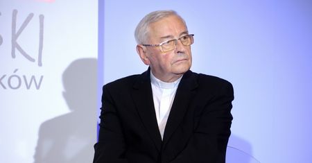 "Jestem antyklerykałem". Biskup Pieronek podał mądry powód swojego wyznania