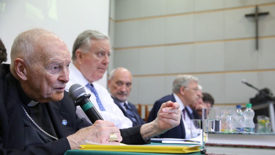 Jeszcze w 2018 r. Theodore McCarrick brał udział w sympozjum na Uniwersytecie Kardynała Stefana Wyszyńskiego w Warszawie