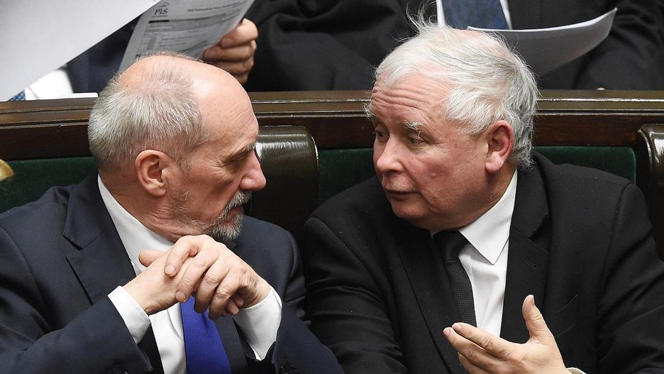 Ocieplenie na linii Kaczyński-Macierewicz