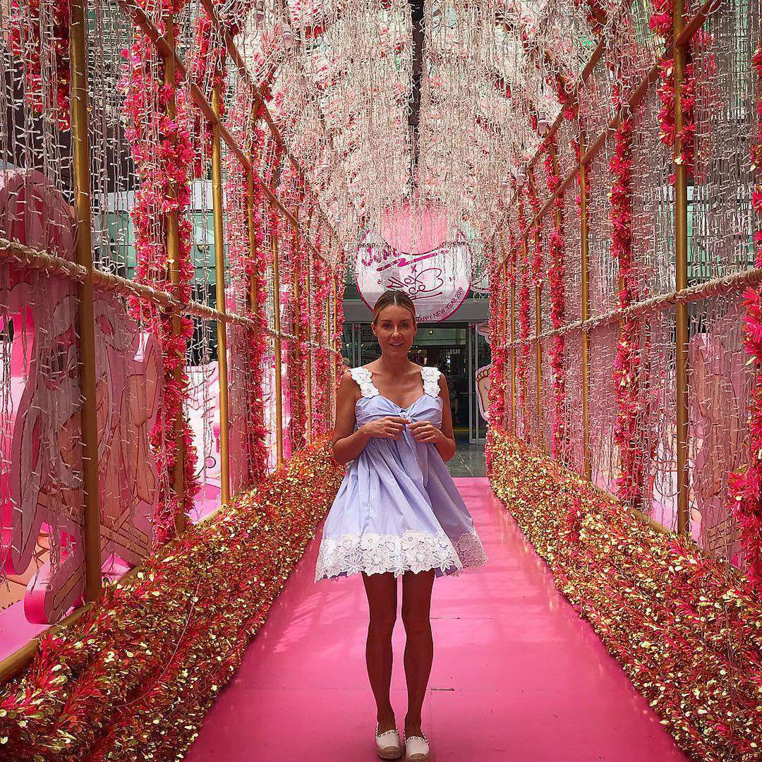 Małgorzata Rozenek jak księżniczka pozuje w Tajlandii