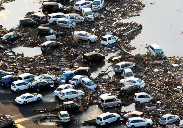 Tsunami zatrzymuje japońską motoryzację