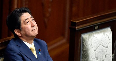 Kontrowersyjna decyzja premiera Japonii. Rozwiązano izbę niższą parlamentu