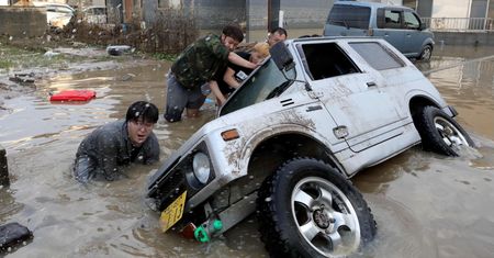 Powódź w Japonii. Wzrasta liczba ofiar ulewnych deszczy