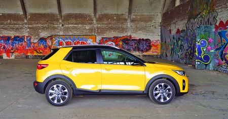 Kia Stonic (2017)