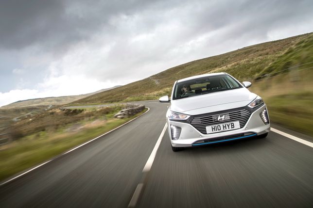 Hyundai Ioniq hybrid plug-in 