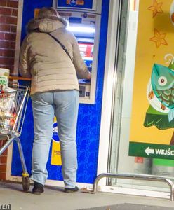 Zakupy na ostatnią chwilę. Godziny otwarcia sklepów w okresie świątecznym