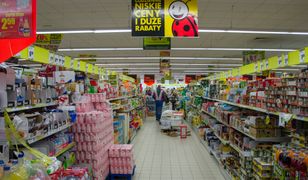 Internauta wytyka Biedronce wprowadzanie w błąd. Mamy odpowiedź sieci