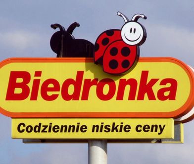 Możesz dostać 100 zł do wydania w Biedronce. Wystarczy założyć konto w banku