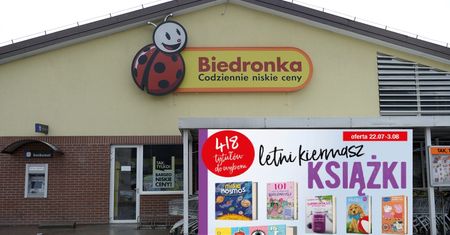 Biedronka i Letni Kiermasz Książki. Ponad 400 tytułów za niespełna 10 zł