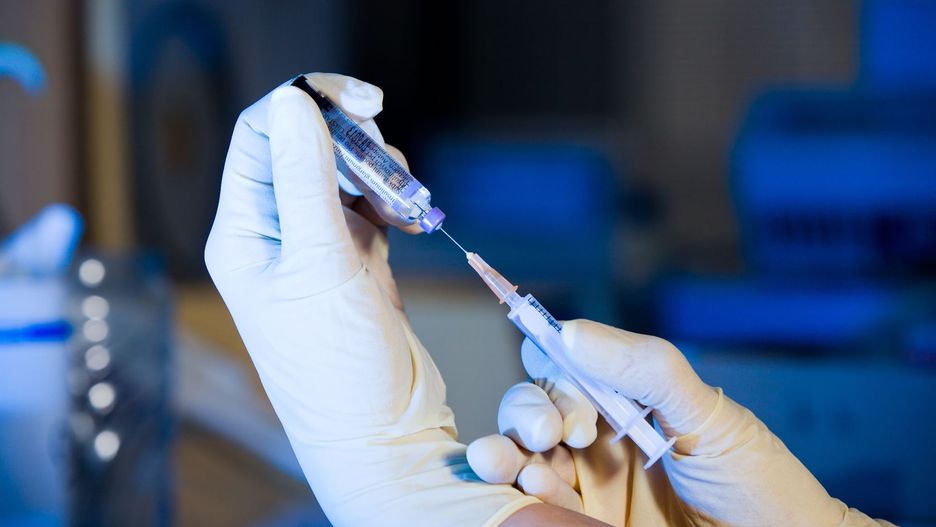 Zamiast 147 mln zł, będzie 198 mln zł. Taki limit wydatków na obowiązkowe szczepienia znalazł się w ustawie okołobudżetowej na przyszły rok.