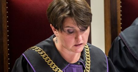 Kim jest sędzia, która naraziła się zwolennikom Kaczyńskiego? Wydała wyrok korzystny dla Kurskiego