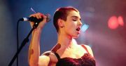 Tatuaż z Jezusem na klatce piersiowej, koloratka, teraz islam. To nie jest już Sinead O’Connor