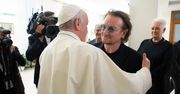 Bono na spotkaniu z papieżem Franciszkiem. Wśród tematów pedofilia w kościele