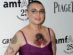 Sinead O'Connor wytatuowała sobie Jezusa