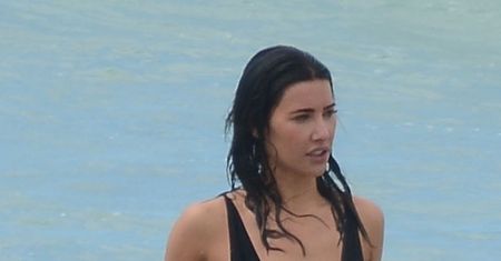 "Moda na sukces": Jacqueline Wood zaszalała ze strojem kąpielowym