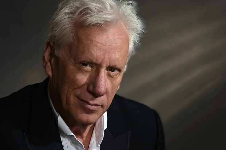 James Woods naraził się republikanom