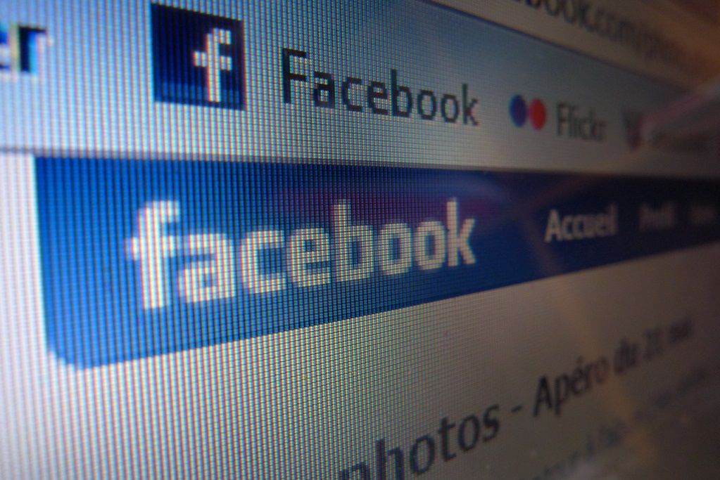 Jak usunąć znajomego z Facebooka, a jak go zablokować?