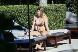 Samantha Hoopes w bikini 2 miesiące po porodzie