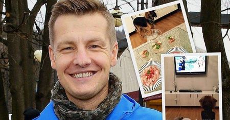 Rafał Mroczek pokazał jak mieszka. W jego wnętrzach dominuje szkło, biel i... gadżety dla psów!