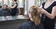 Kobieto, masz takie włosy? Lepiej zmień fryzurę