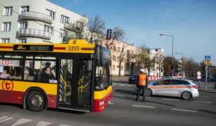 Karczemna awantura pomiędzy 90-latkiem a pasażerami. Poszło o rower