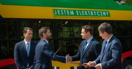Rekordowy kontrakt na dostawę autobusów elektrycznych. Ale w stolicy nie ma odpowiedniej zajezdni