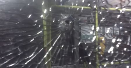 MPK Gniezno: Ktoś ostrzelał nasz autobus. Centymetry od tragedii