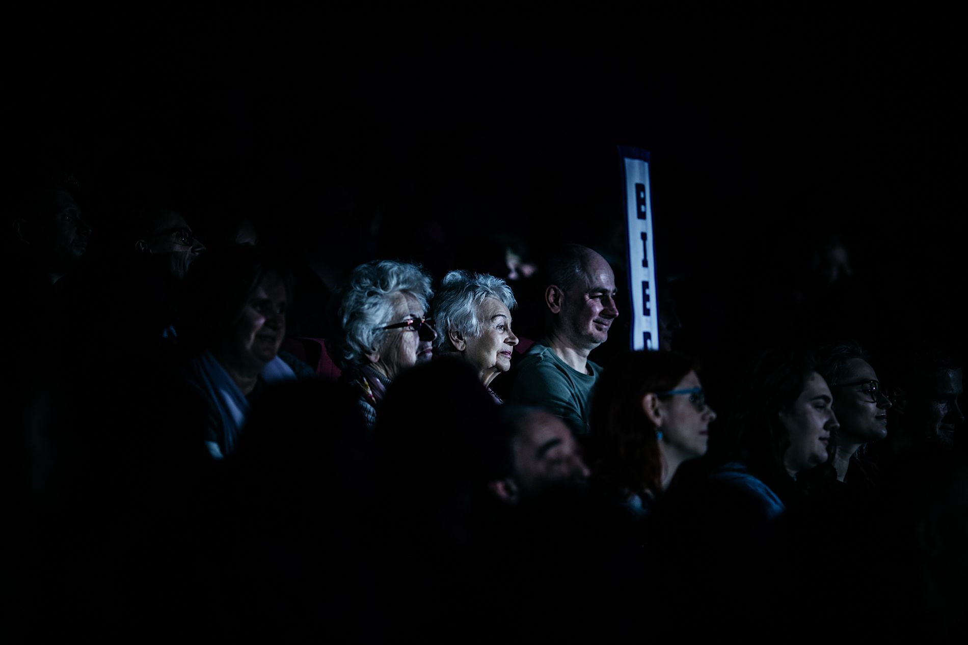 Seniorki na spotkaniu z Robertem Biedroniem w Lublinie 