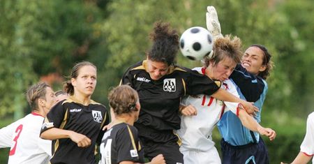Odżyła petycja o kobiecy futbol w serii FIFA. Rok temu EA wysyłało mieszane sygnały