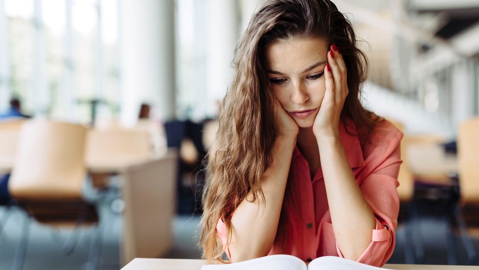Wiele studentek borykających się z problemami finansowymi decyduje się na znalezienie sponsora. 