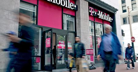 Ataki na klientów T-Mobile. Masz minutę na reakcję