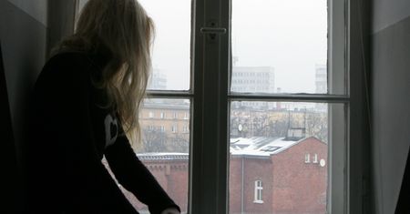 Jej mąż kupił sobie telefon za 2 tys. zł. "To wielki król życia i zarobków, a ja jestem biedaczką"