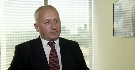 Coraz wyższe zarobki menadżerów (WIDEO)