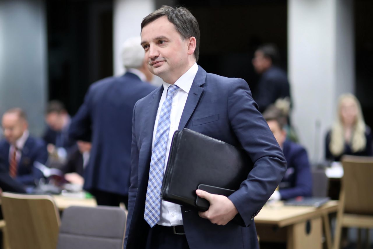 Wniosek o odwołanie Zbigniewa Ziobry przepadł. Minister Sprawiedliwości zostaje