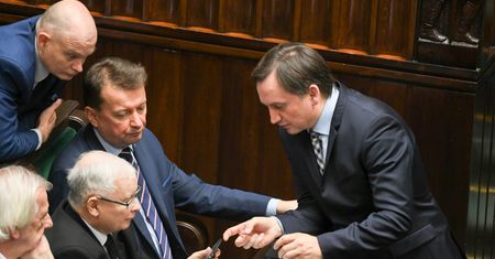 "Reforma sądownictwa ma ograniczyć niezależność sądów". Polacy ocenili plany PiS