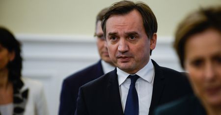 NIK analizuje wniosek posłów ws. wynagrodzenia Zbigniewa Ziobry