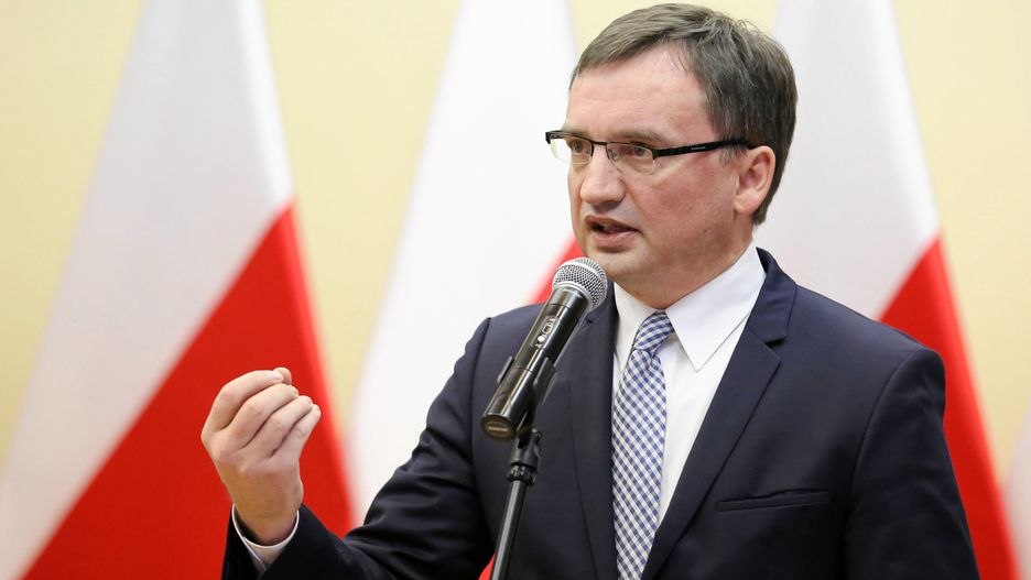 Sędziowie proszą ministra o podanie rzeczywistych przyczyn decyzji kadrowych.
