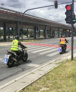 Jakie uprawnienia daje prawo jazdy A1 i czym można jeździć?