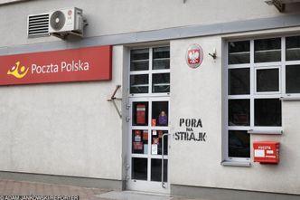 Pracownicy Poczty Polskiej chcą swojego 500+. Petycja już w Sejmie