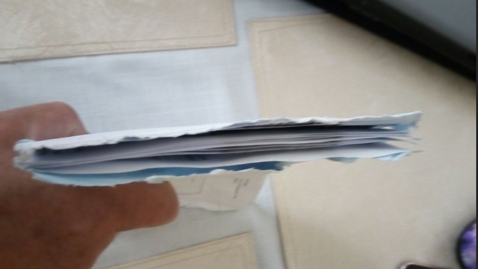 W tak "zabezpieczonej" kopercie ważną korespondencję otrzymał pan Waldemar z Gdyni. 
