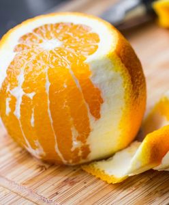 5 sposobów, jak wykorzystać skórkę po pomarańczach
