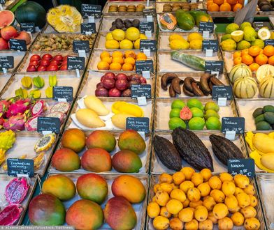 Z zagranicy owoców nie przywieziesz, poza wyjątkami. Ważna zmiana przepisów