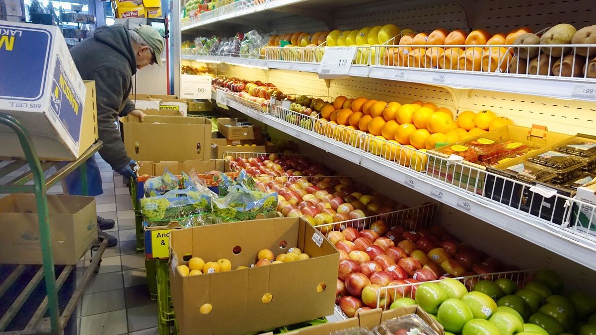 W skrajnych przypadkach rolnik otrzymuje jedynie kilkanaście procent ceny widocznej na półce.