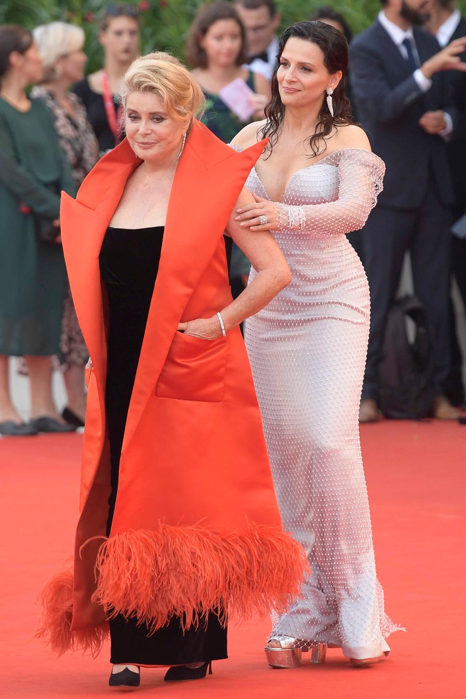 Catherine Deneuve, Juliette Binoche - Festiwal Filmowy w Wenecji 2019, ceremonia otwarcia