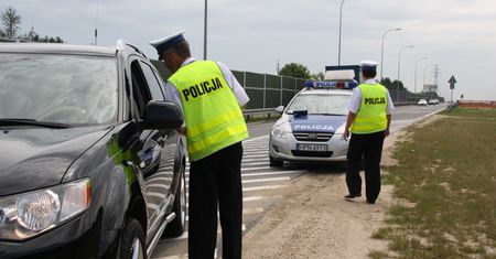Wykroczenia, których Polacy nie tolerują u innych. Jazda bez OC coraz mniej akceptowana