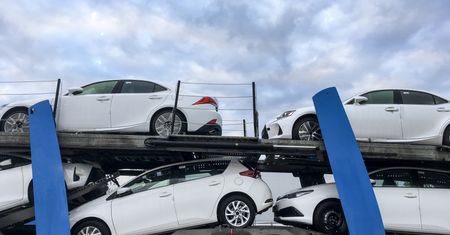 Opel w Gliwicach nie będzie produkował kabrioletów dla Amerykanów. Spada tez produkcja innych aut