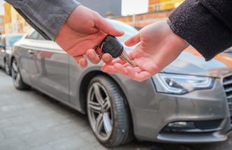 Wynajem samochodów i maszyn. Branża ma duże długi, ale jeszcze większe wierzytelności