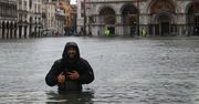 Wenecja pod wodą, są pierwsze ofiary. Zdjęcia i nagrania z największej od 50 lat powodzi